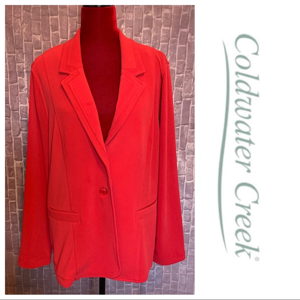 True Red Packable Crepe Oversized Blazer